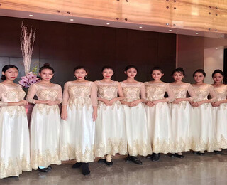 專業(yè)禮儀服務(wù)首選 撫順應(yīng)邀禮儀服務(wù)公司，提供全方位活動(dòng)支持與禮儀模特